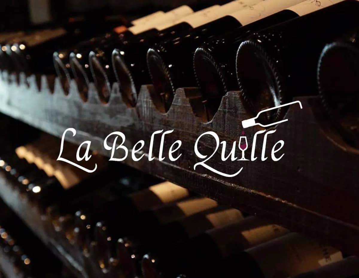 Concept Branding - La Belle Quille Aperçu du projet fictif La Belle Quille : création d'un logo et d'un univers graphique pour un bar à vin.